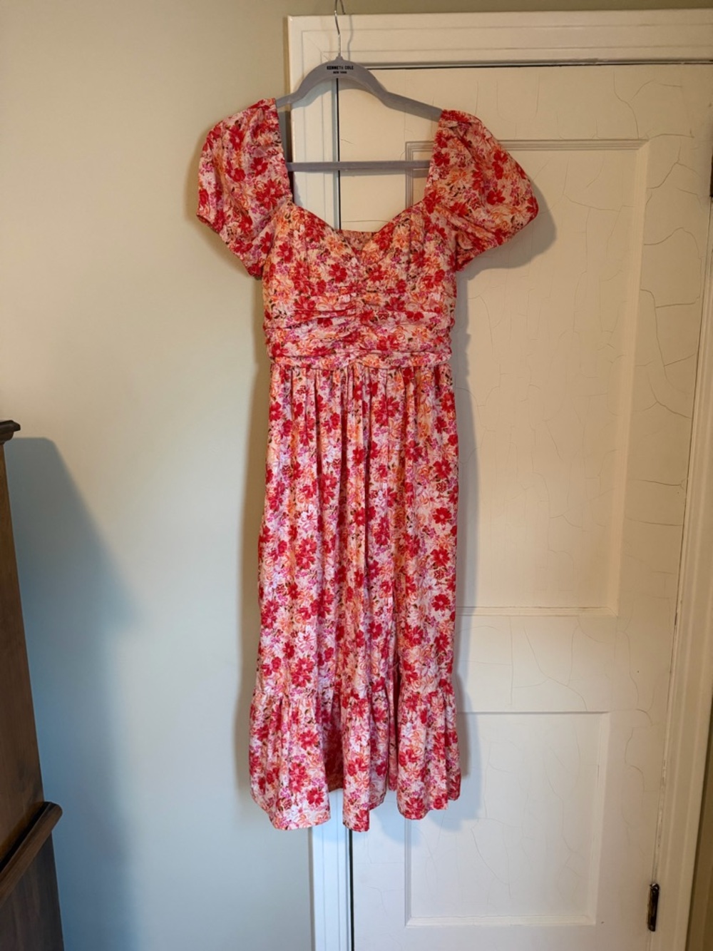 Floral Puff-Sleeve Midi Dress in Pink and Orange Tones